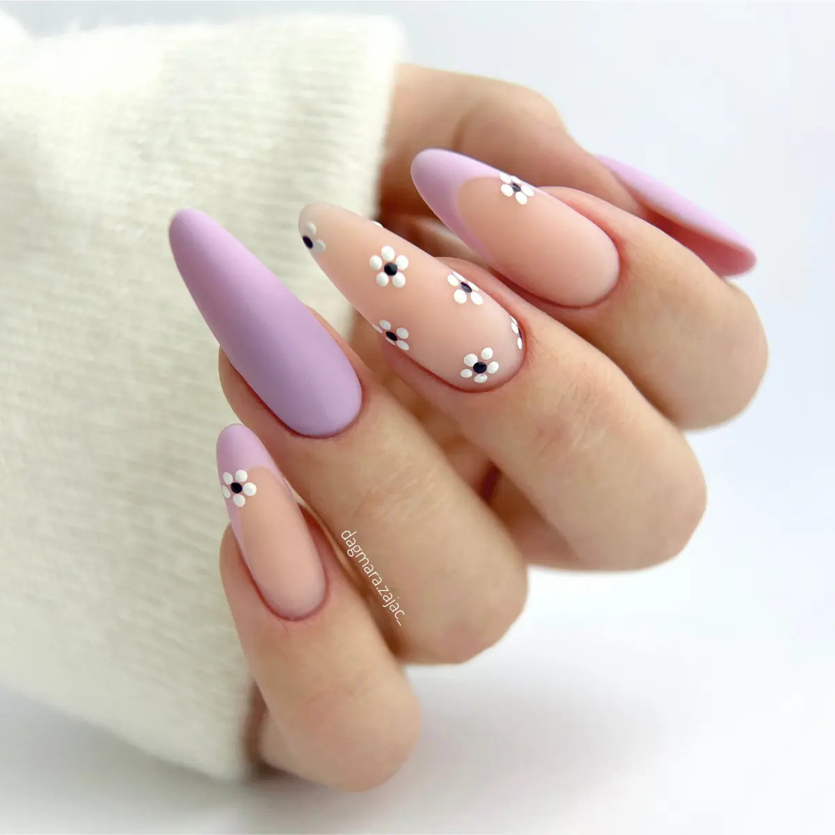 Yoshi Lavander Scent 823 Gel Polish 6ml