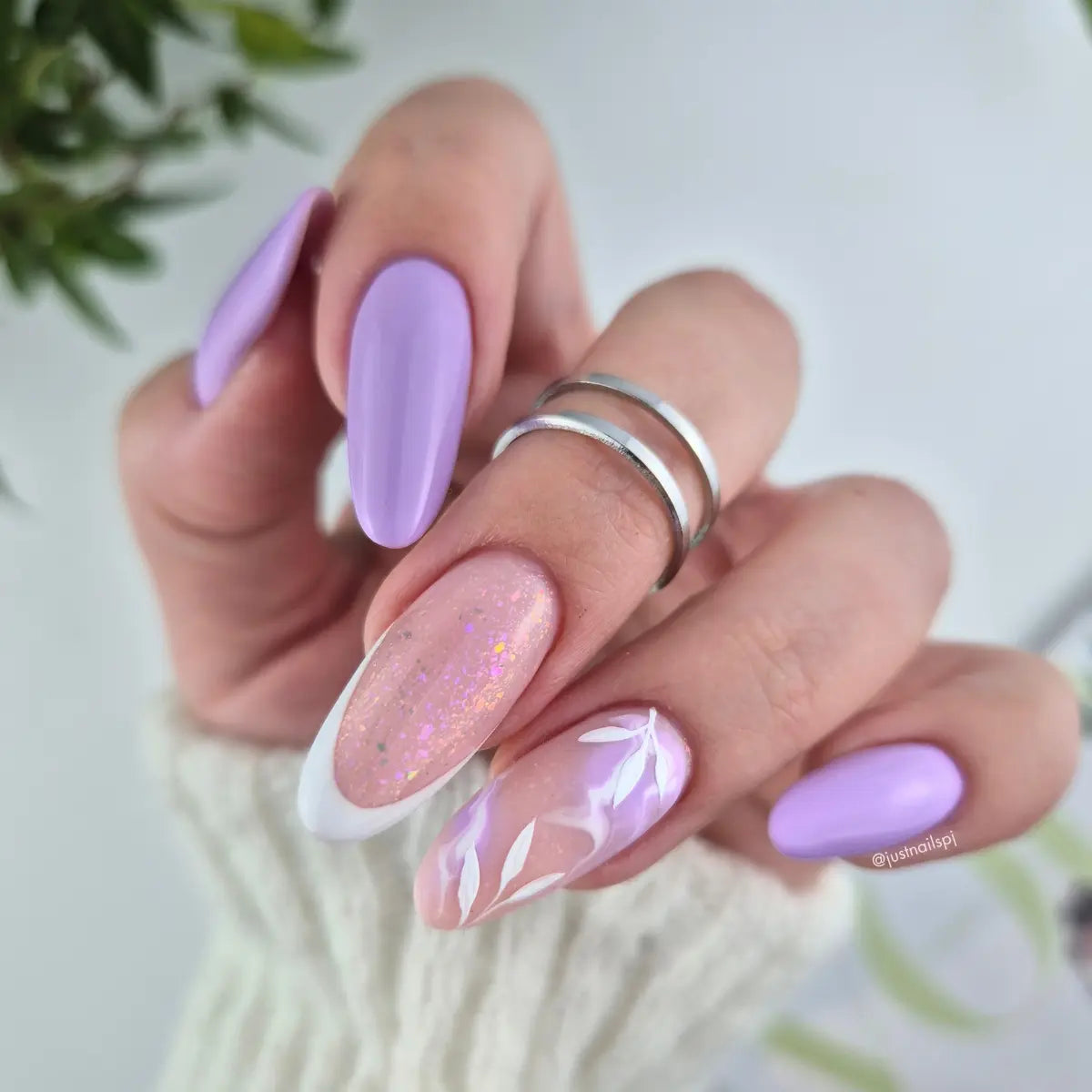 Yoshi Lavander Scent 823 Gel Polish 6ml