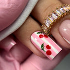 Yoshi Flamingo Kiss 827 Gel Polish 6ml