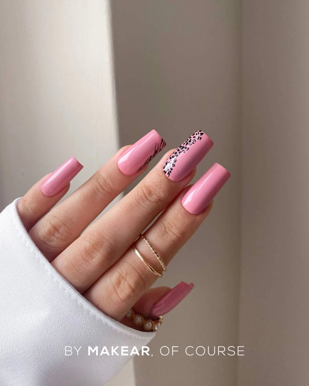Makear 955 UV Gel Polish - Monday - 8ml