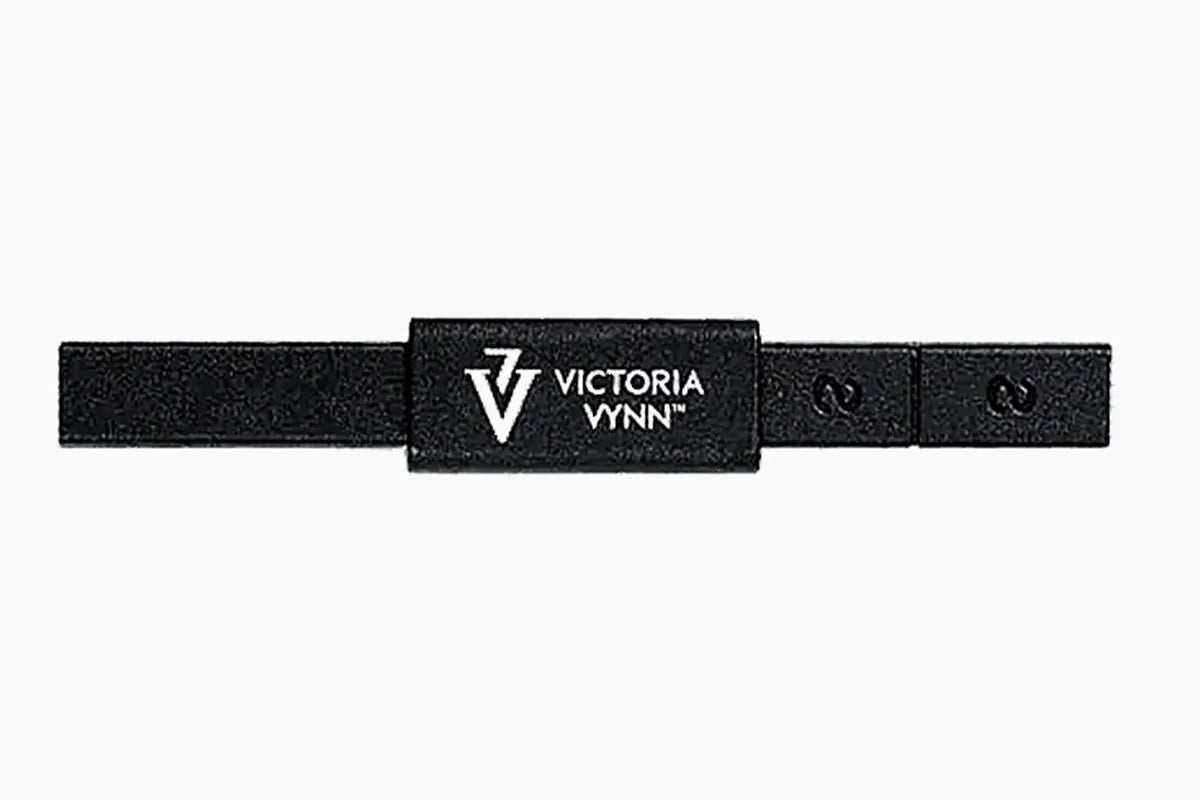 Victoria Vynn 4 Sided Magnet