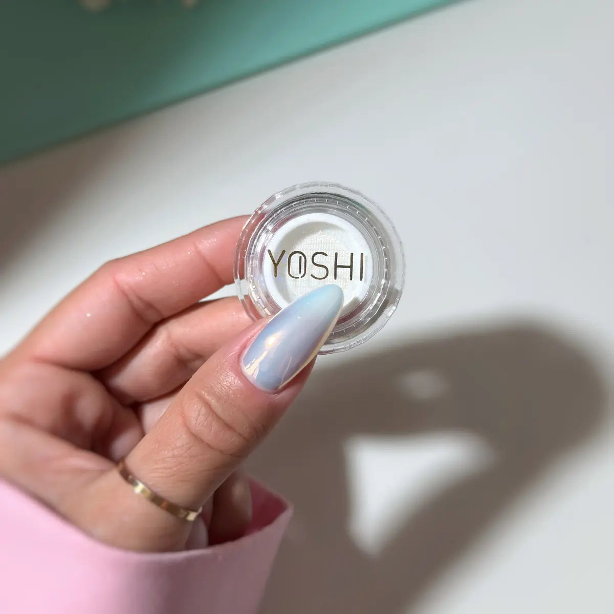 Yoshi Mirror Effect Powder No. 3 0.5g
