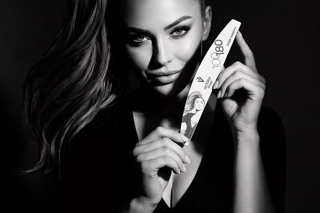 Victoria Vynn Speed Goddess Crescent 100/180 Nail File - 10 pcs