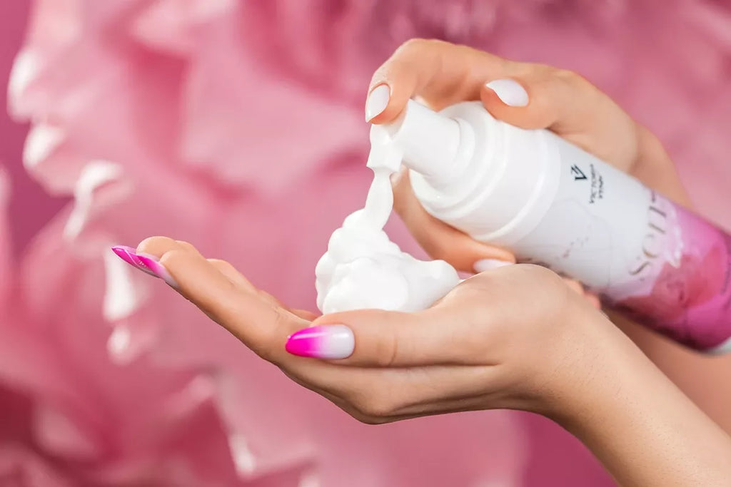 Victoria Vynn SENSO Love Me Hand Wash Cleansing & Smoothing Foam - 200ml