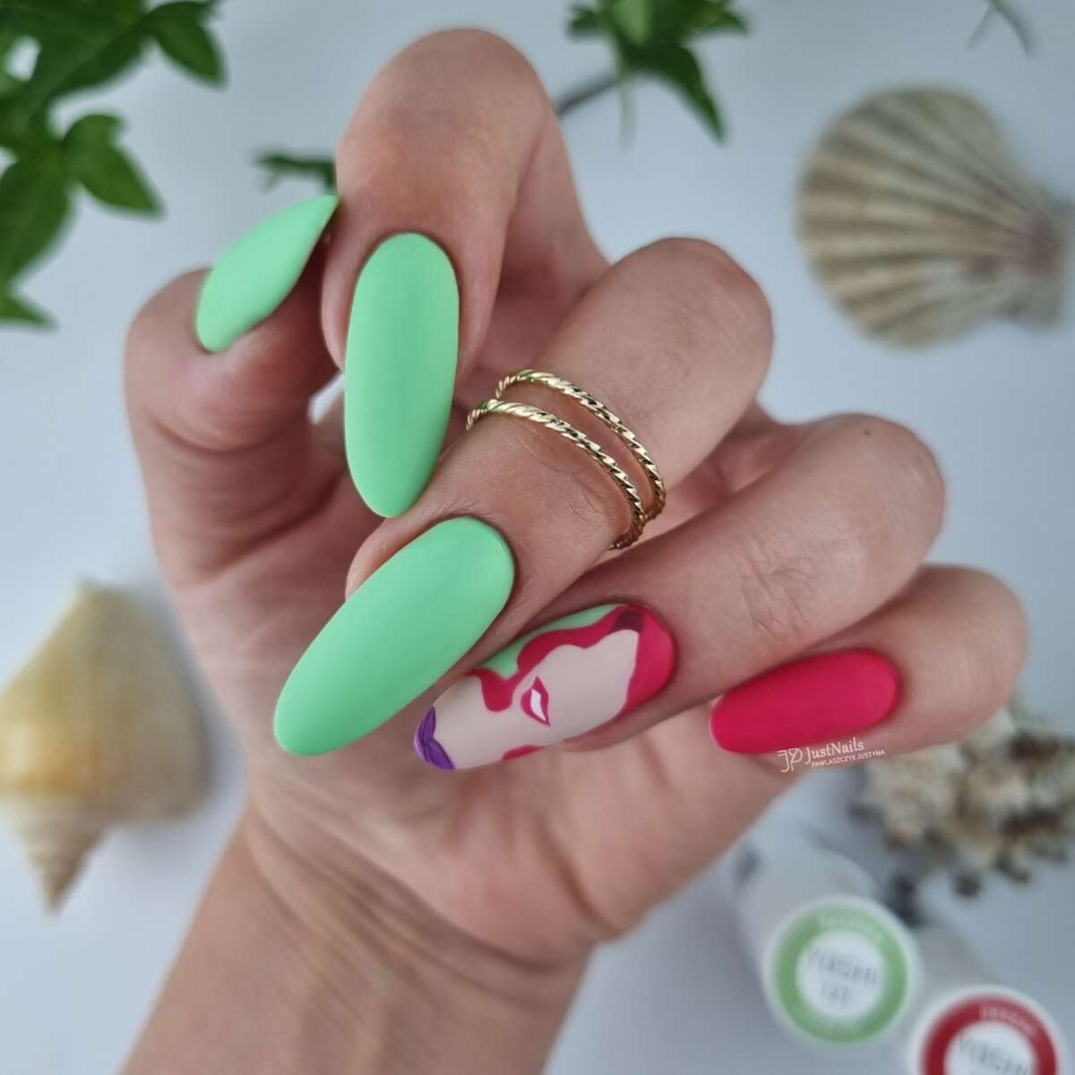 Yoshi 121 Bazooka Gel Polish 6Ml